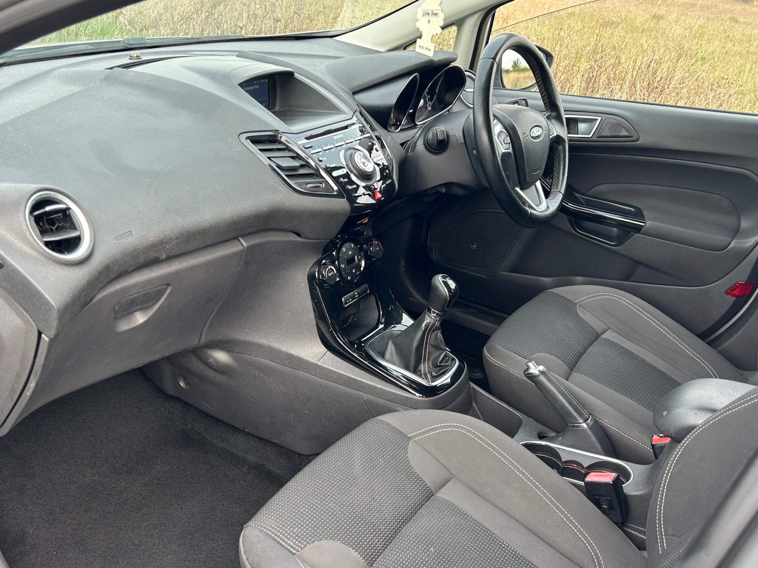 Used Ford Fiesta 2015 for sale - 78137364: Photo 5