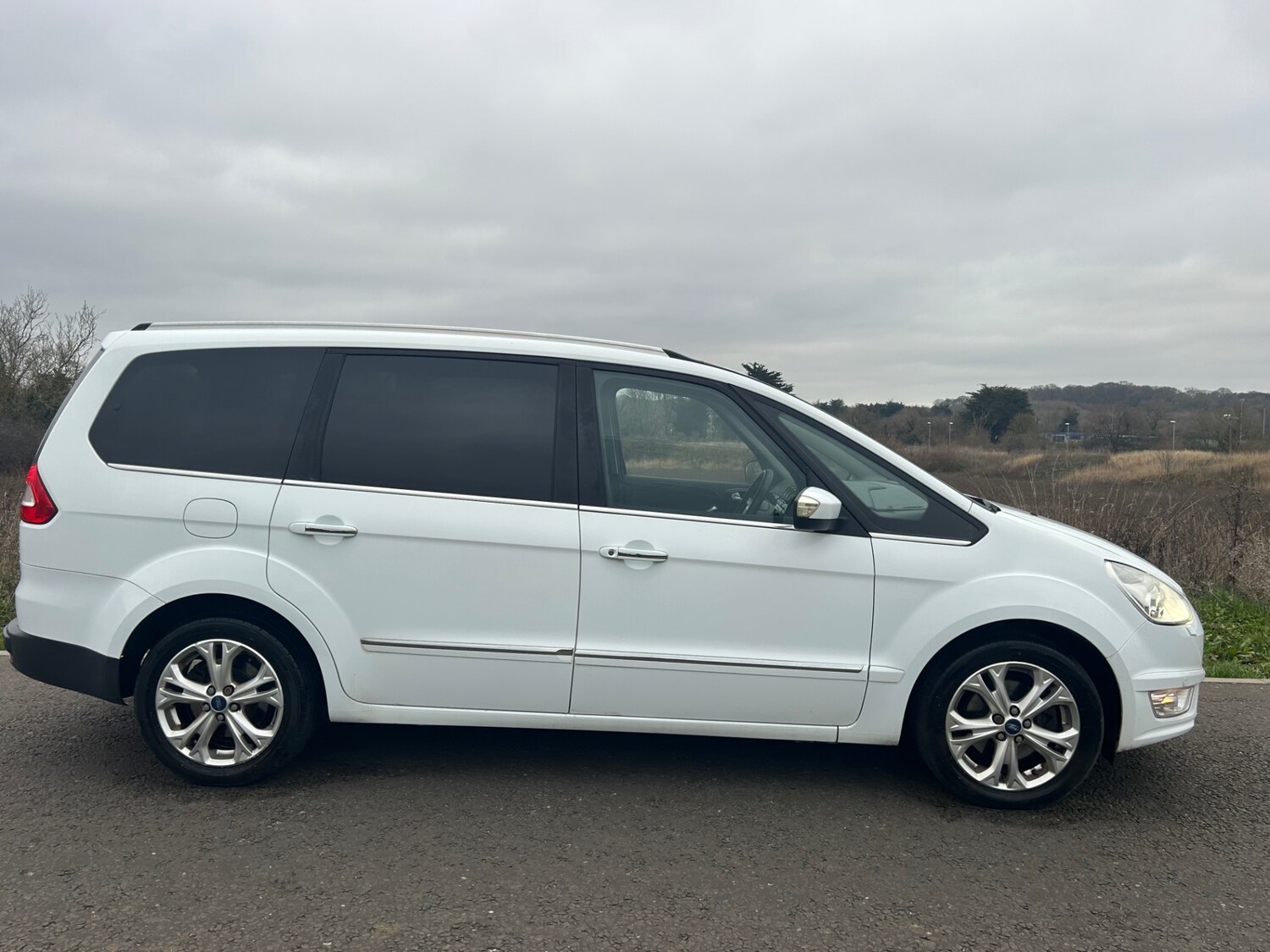Used Ford Galaxy 2012 for sale - 76893361: Photo 5