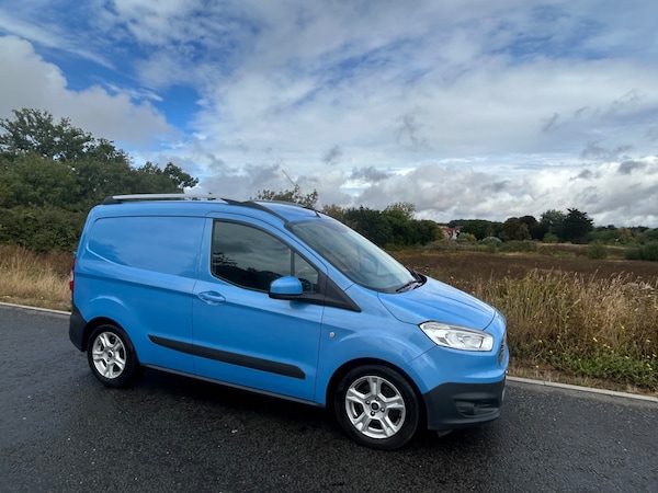 Used Ford Transit Courier 2015 for sale - 75723820: Photo 3