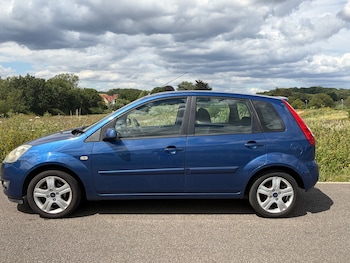Used Ford Fiesta 2007 for sale - 79038119: Photo