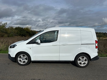 Ford Transit Courier feature image