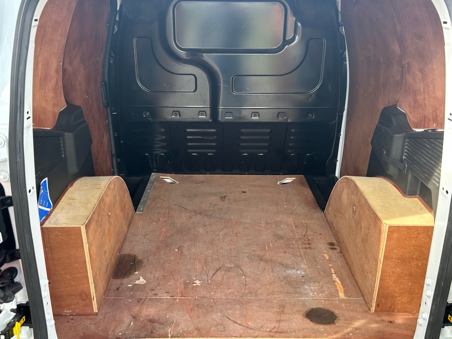 Used Ford Transit Courier 2020 for sale - 76941673: Photo 8