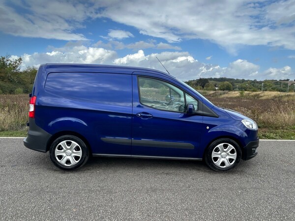 Used Ford Transit Courier 2017 for sale - 75919107: Photo 4
