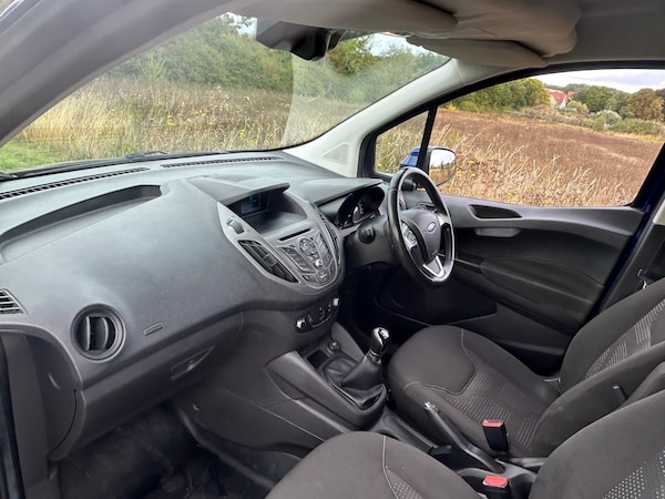 Used Ford Transit Courier 2017 for sale - 75919107: Photo 7