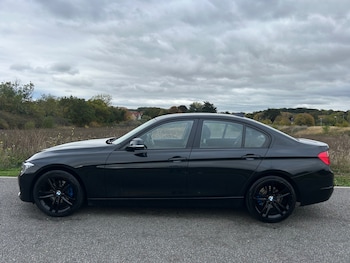 Used BMW 3 Series 2013 for sale - 76294388: Photo