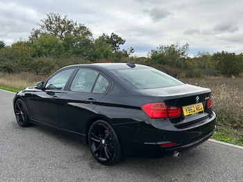 Used BMW 3 Series 2013 for sale - 76294388: Photo