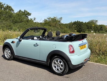 Used MINI Convertible 2012 for sale - 79232722: Photo