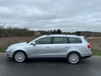 Used Volkswagen Passat 2008 for sale - 77689613: Photo