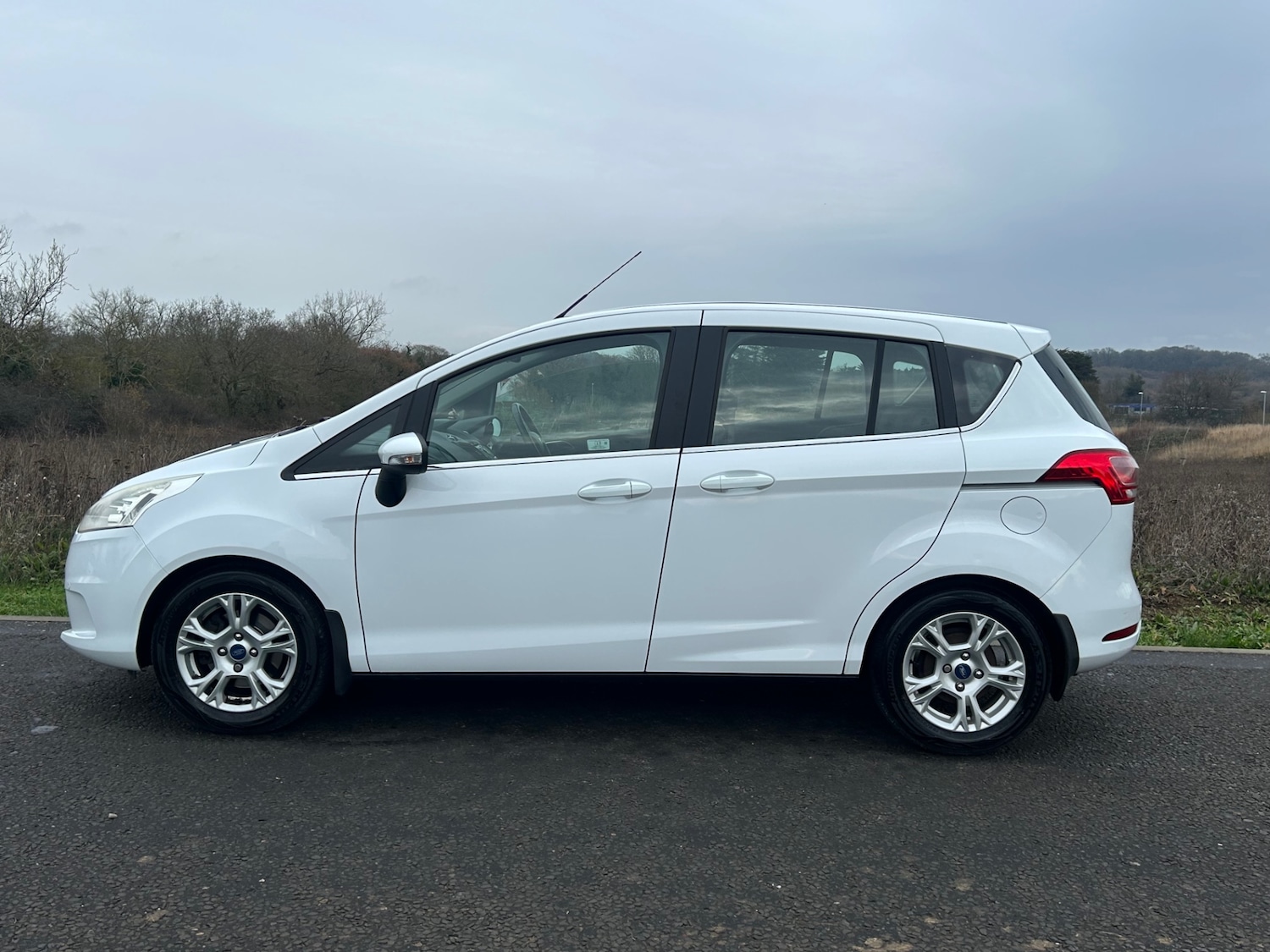 Used Ford B-MAX 2016 for sale - 76957864: Photo 1
