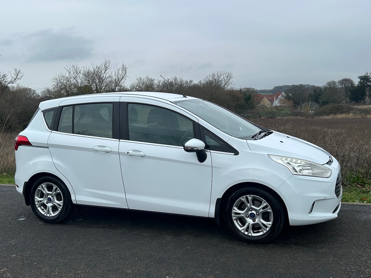 Used Ford B-MAX 2016 for sale - 76957864: Photo 6