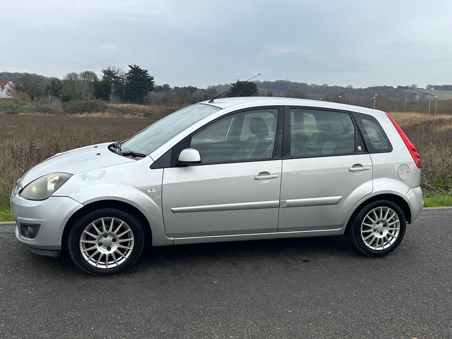 Used Ford Fiesta 2007 for sale - 76941123: Photo 3