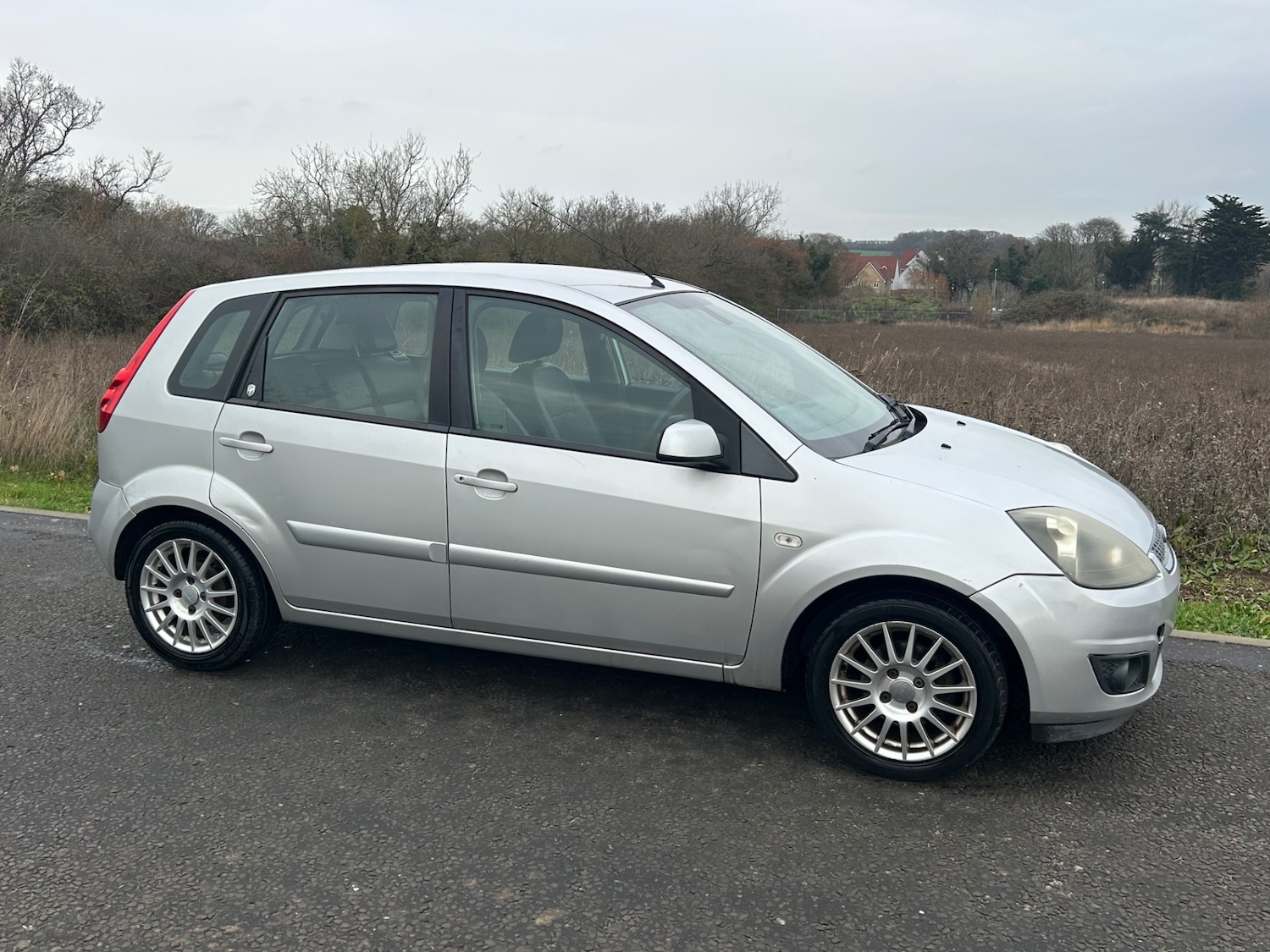 Used Ford Fiesta 2007 for sale - 76941123: Photo 5
