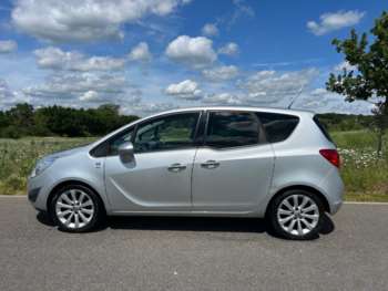2013 (62) - 1.4T 16V SE 5dr