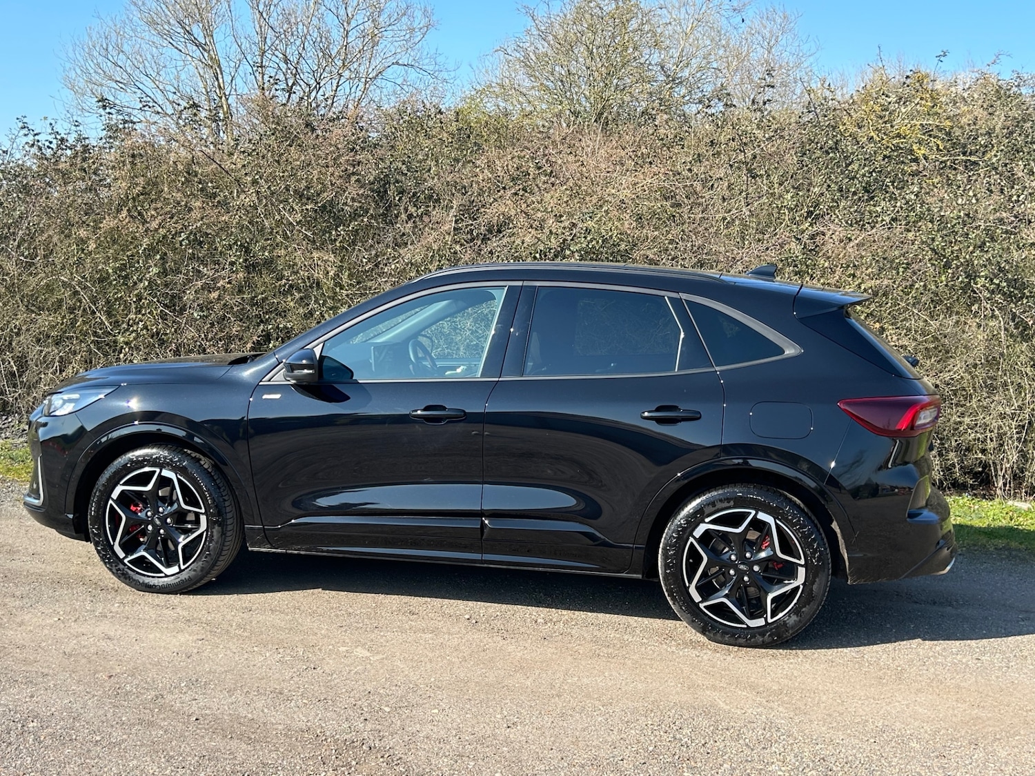 Used Ford Kuga 2025 for sale - 77960092: Photo 2