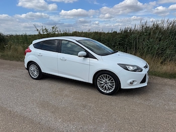 Used Ford Focus 2014 for sale - 75599129: Photo