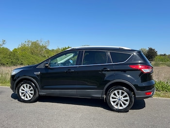 Used Ford Kuga 2015 for sale - 78456786: Photo