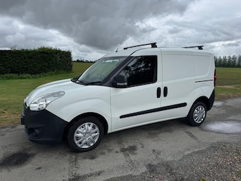 Used Vauxhall Combo 2018 for sale - 79552066: Photo