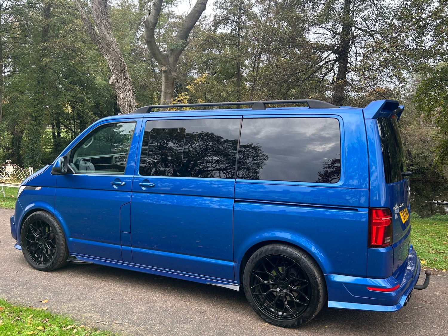 Used Volkswagen Transporter Sportline 2022 for sale - 76497724: Photo 2