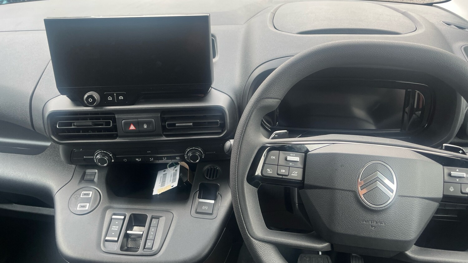 Used Citroen Berlingo 2024 for sale - 77479936: Photo 10