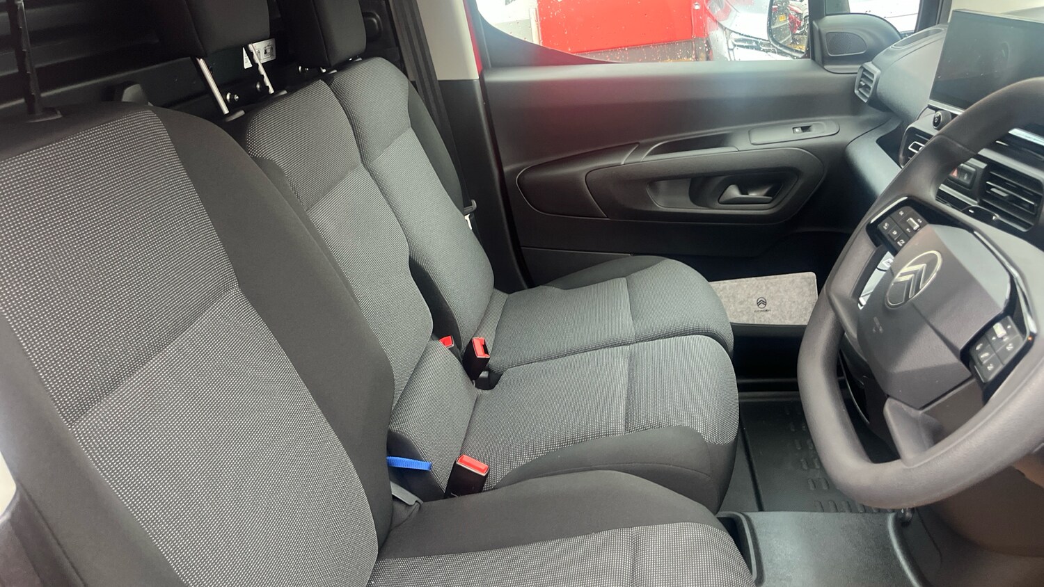 Used Citroen Berlingo 2024 for sale - 77479936: Photo 40