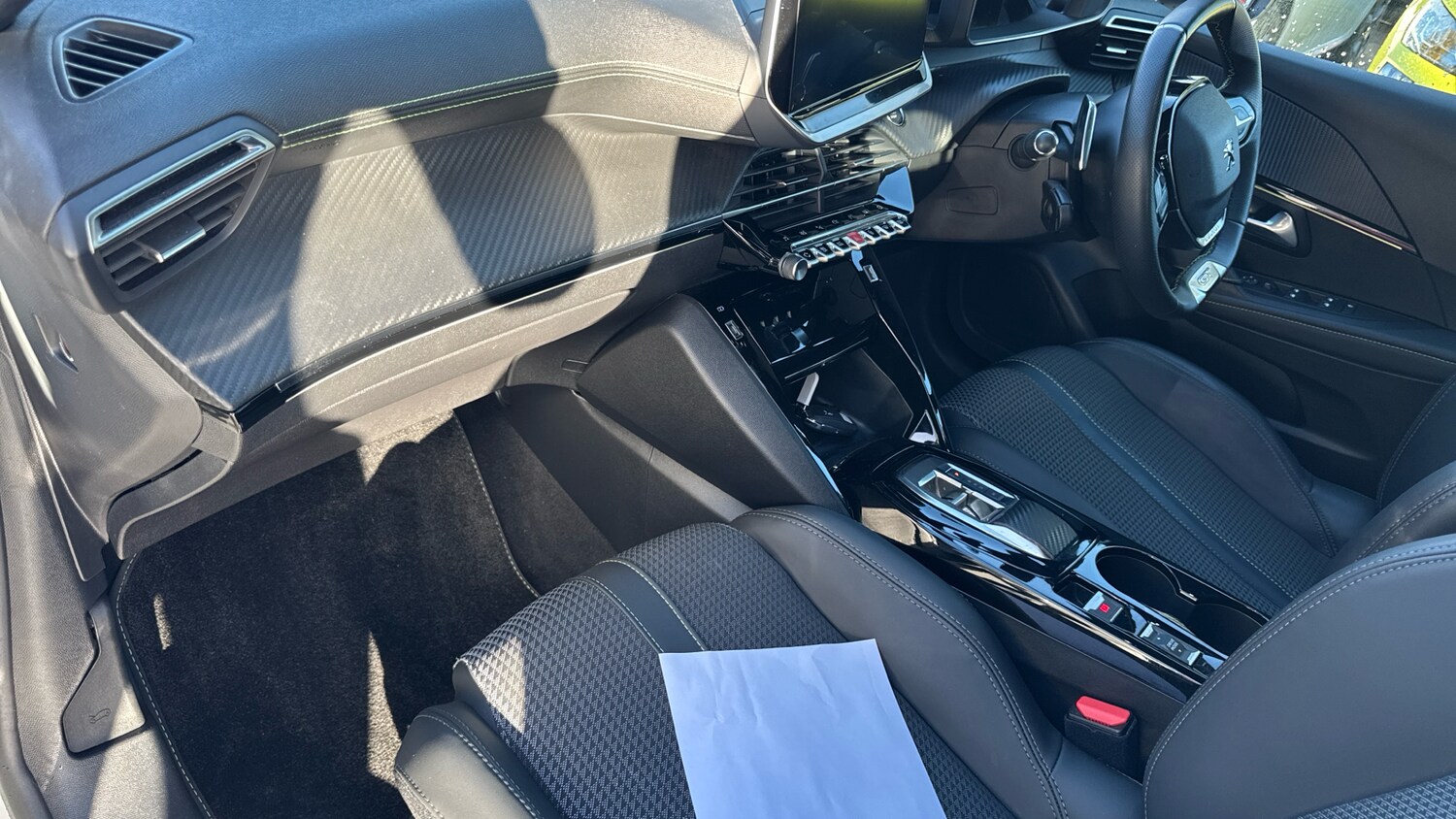 Used Peugeot 208 2023 for sale - 76350363: Photo 12