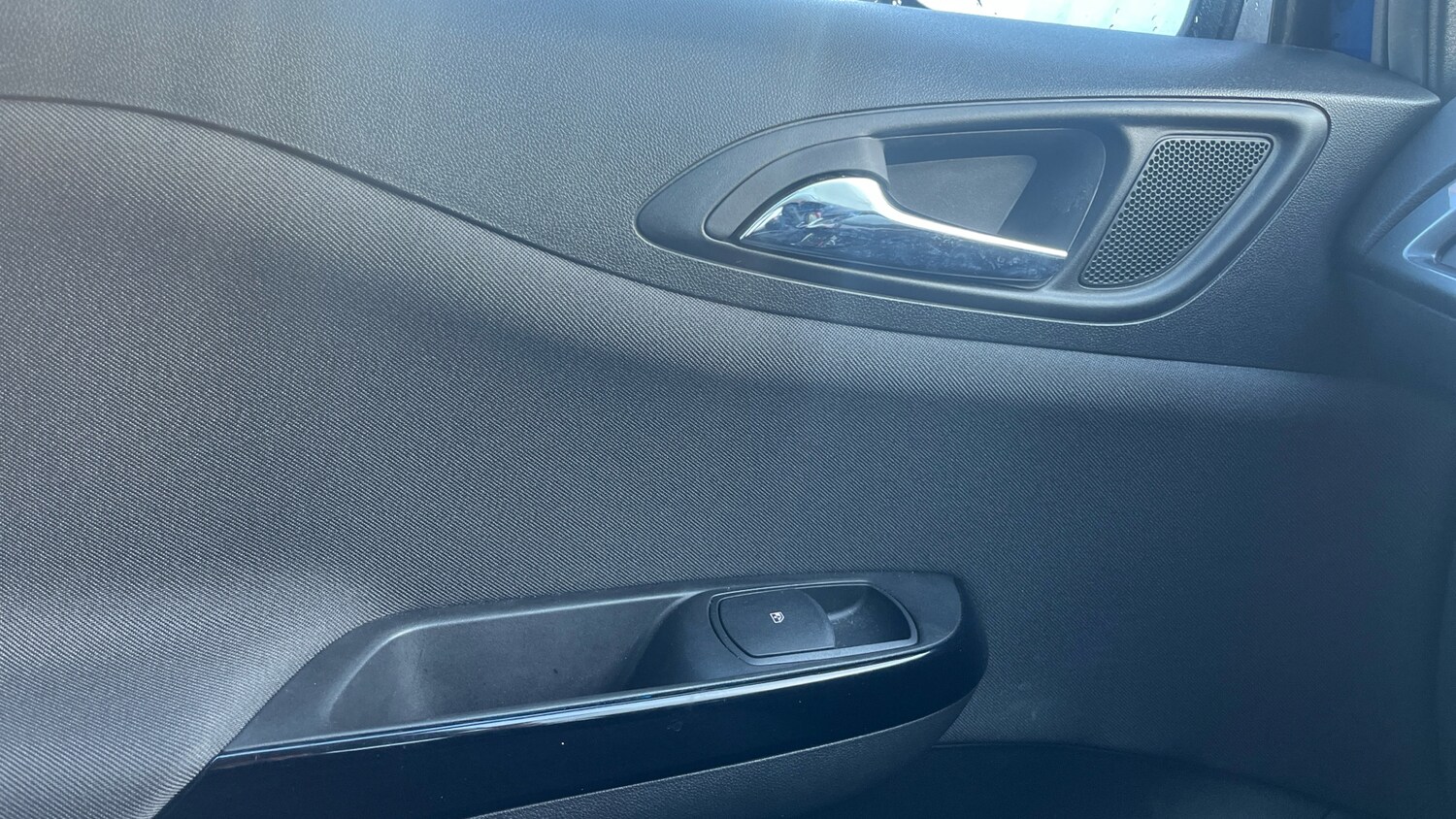 Used Vauxhall Corsa 2018 for sale - 76690677: Photo 38