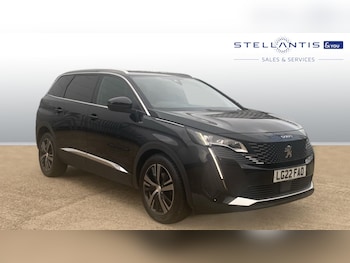 Peugeot - 5008
