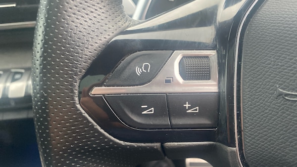 Used Peugeot 5008 2022 for sale - 76260947: Photo 23