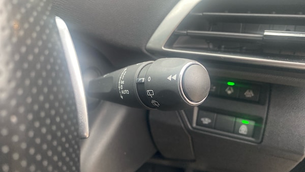 Used Peugeot 5008 2022 for sale - 76260947: Photo 28