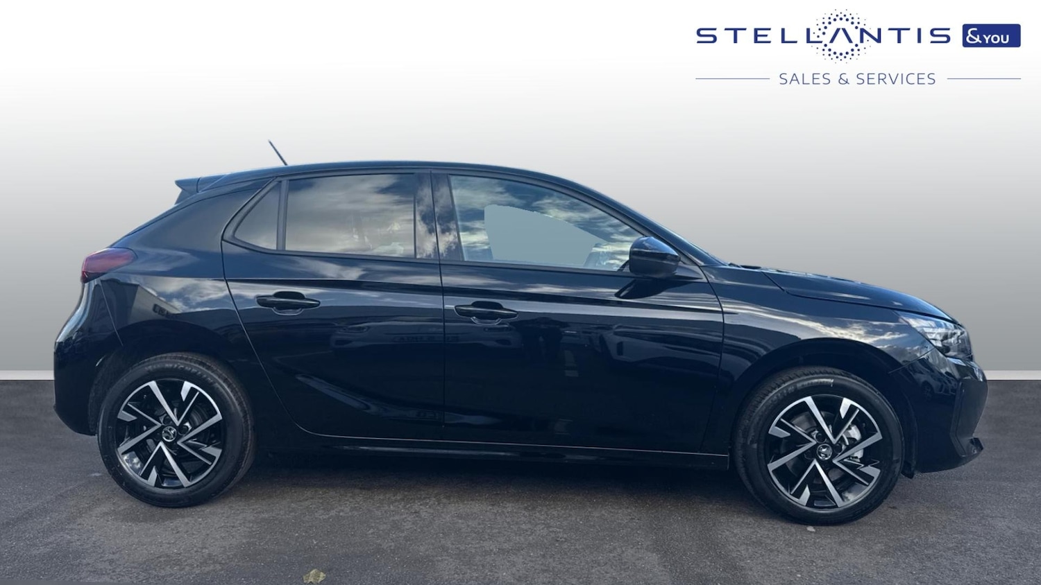 Used Vauxhall Corsa 2025 for sale - 78035724: Photo 2