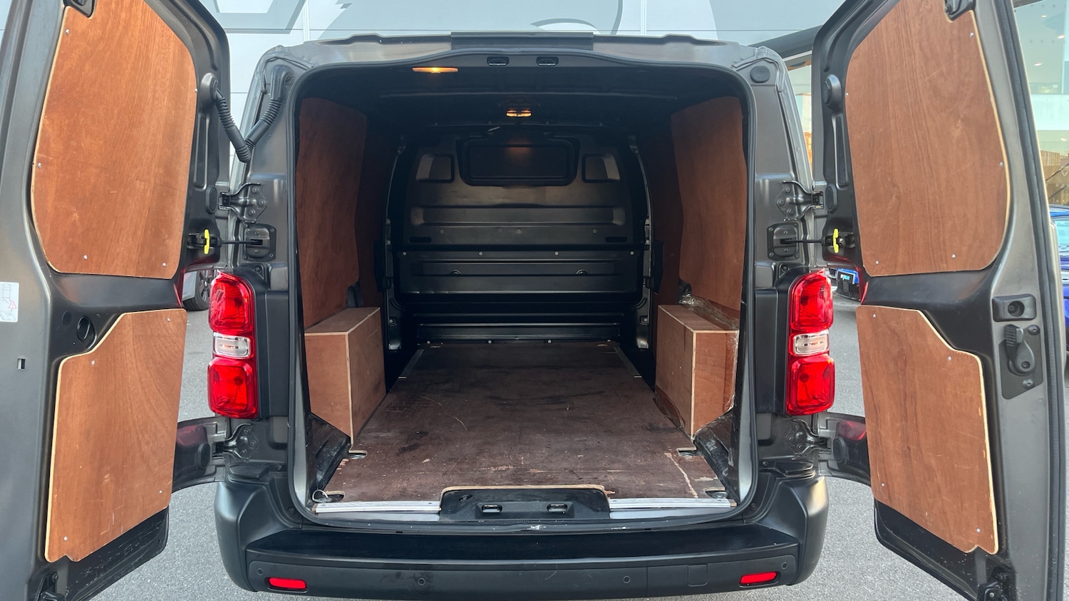 Used Vauxhall Vivaro 2021 for sale - 77672529: Photo 19