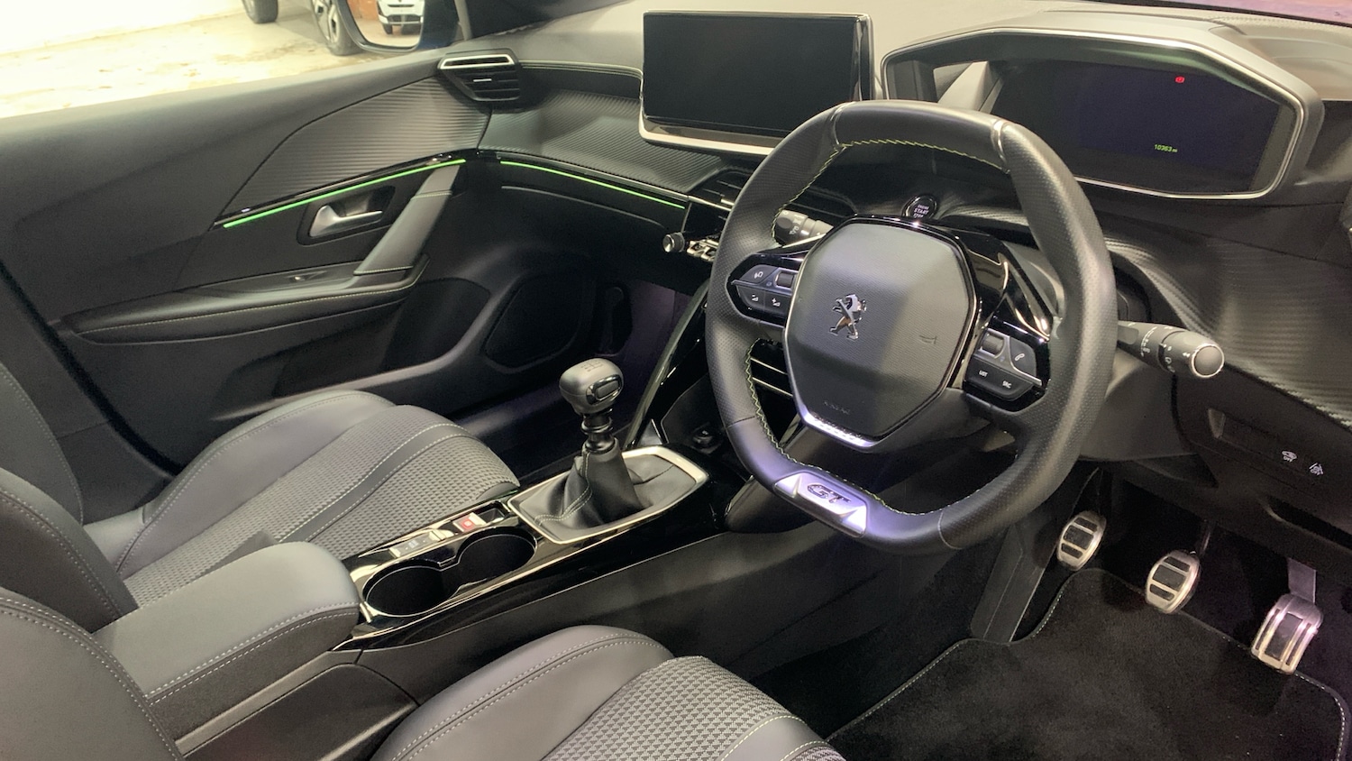 Used Peugeot 208 2022 for sale - 76621439: Photo 11