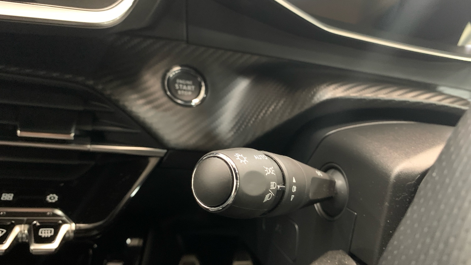 Used Peugeot 208 2022 for sale - 76621439: Photo 27