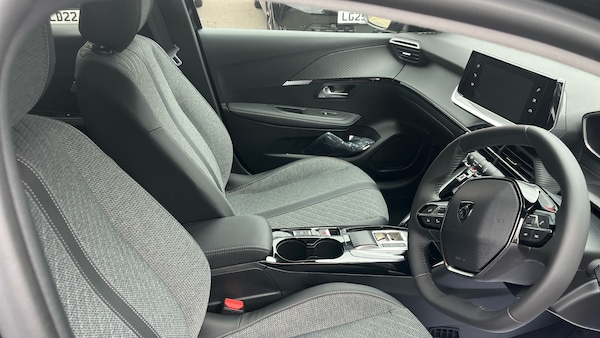 Used Peugeot 208 2024 for sale - 76175965: Photo 11