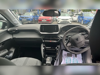 Used Peugeot 208 2024 for sale - 76175965: Photo 4