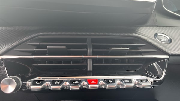 Used Peugeot 208 2024 for sale - 76175965: Photo 53