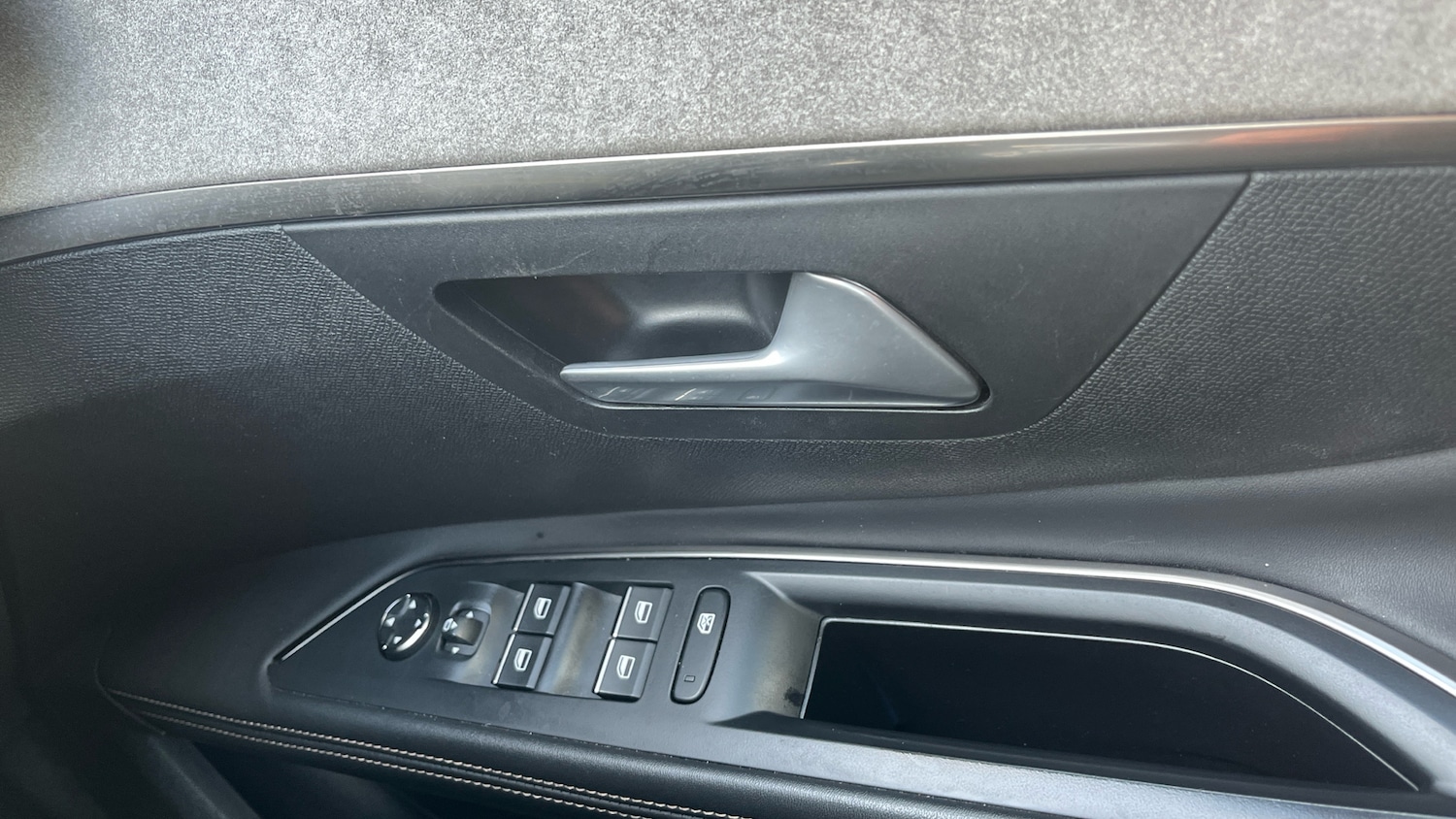 Used Peugeot 5008 2022 for sale - 76634721: Photo 22