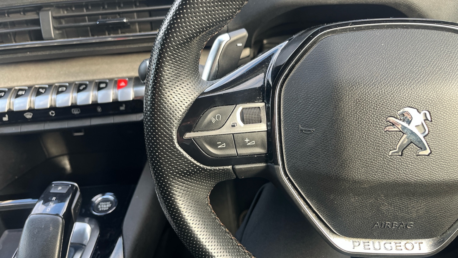 Used Peugeot 5008 2022 for sale - 76634721: Photo 23