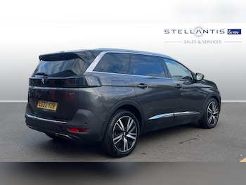 Used Peugeot 5008 2022 for sale - 76634721: Photo