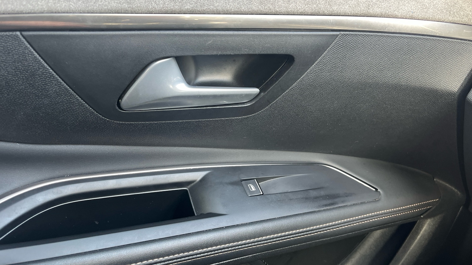 Used Peugeot 5008 2022 for sale - 76634721: Photo 41