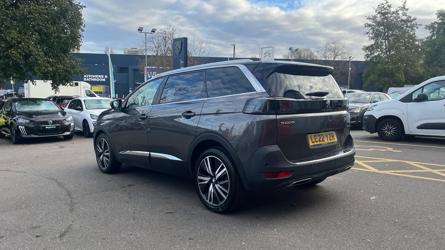 Used Peugeot 5008 2022 for sale - 76634721: Photo 5