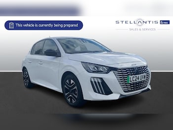 Peugeot - 208