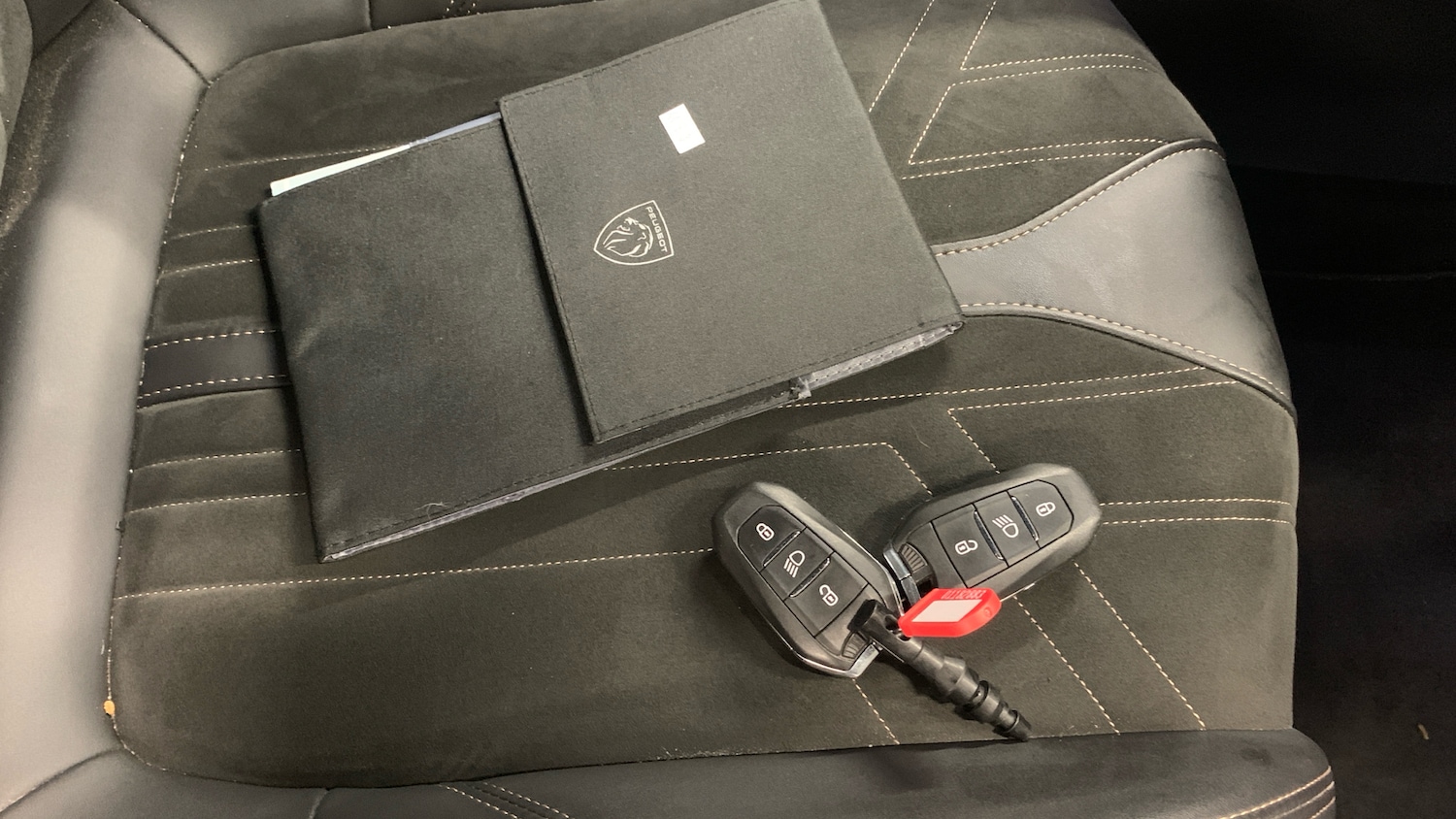 Used Peugeot 3008 2022 for sale - 76787625: Photo 49