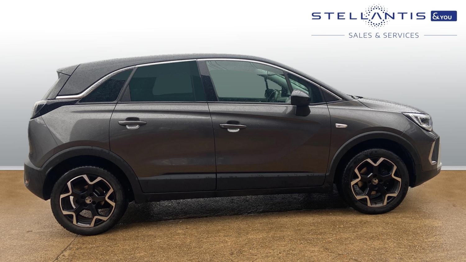 Used Vauxhall Crossland 2022 for sale - 76241055: Photo 2