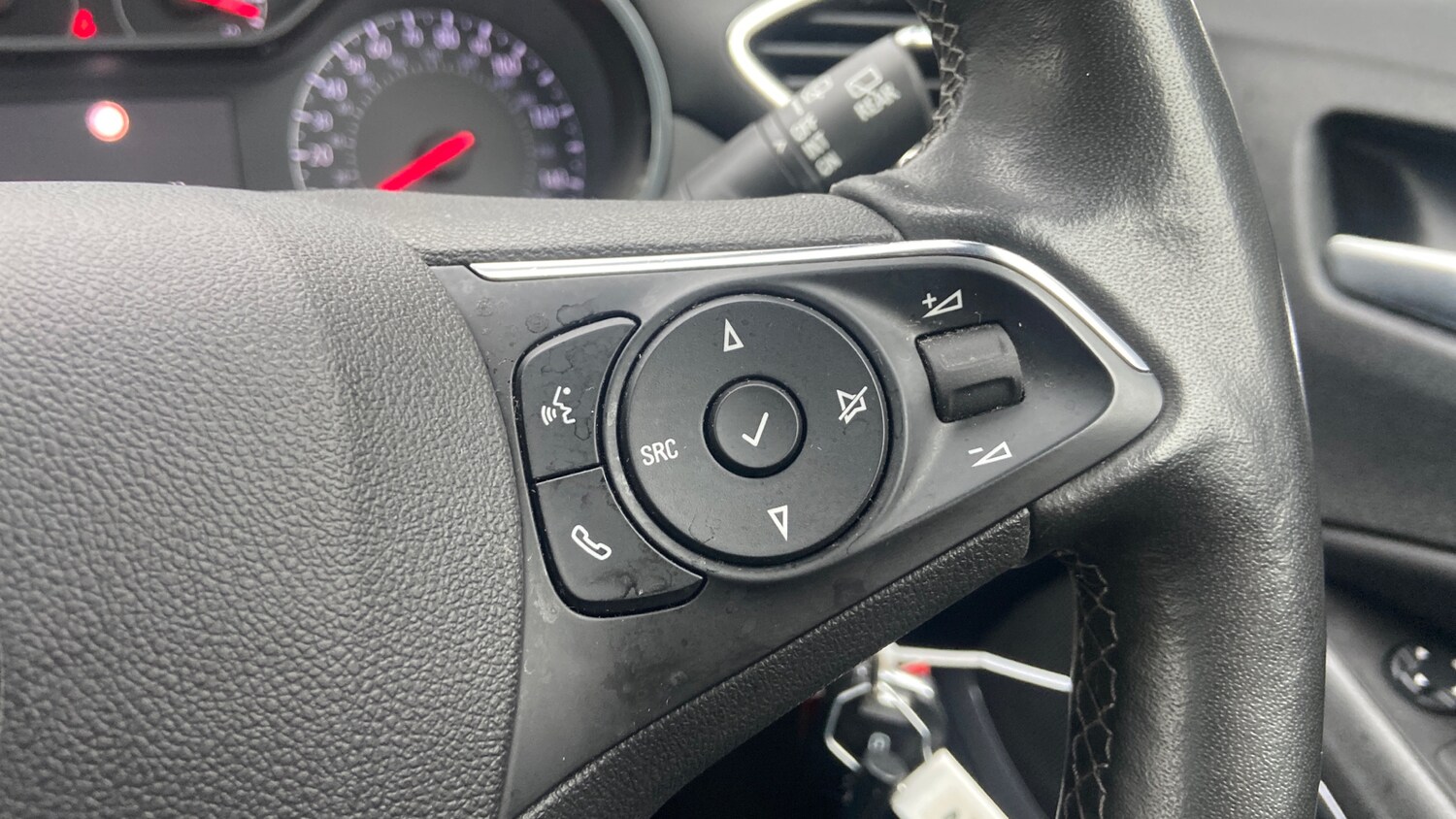 Used Vauxhall Crossland 2022 for sale - 76241055: Photo 24