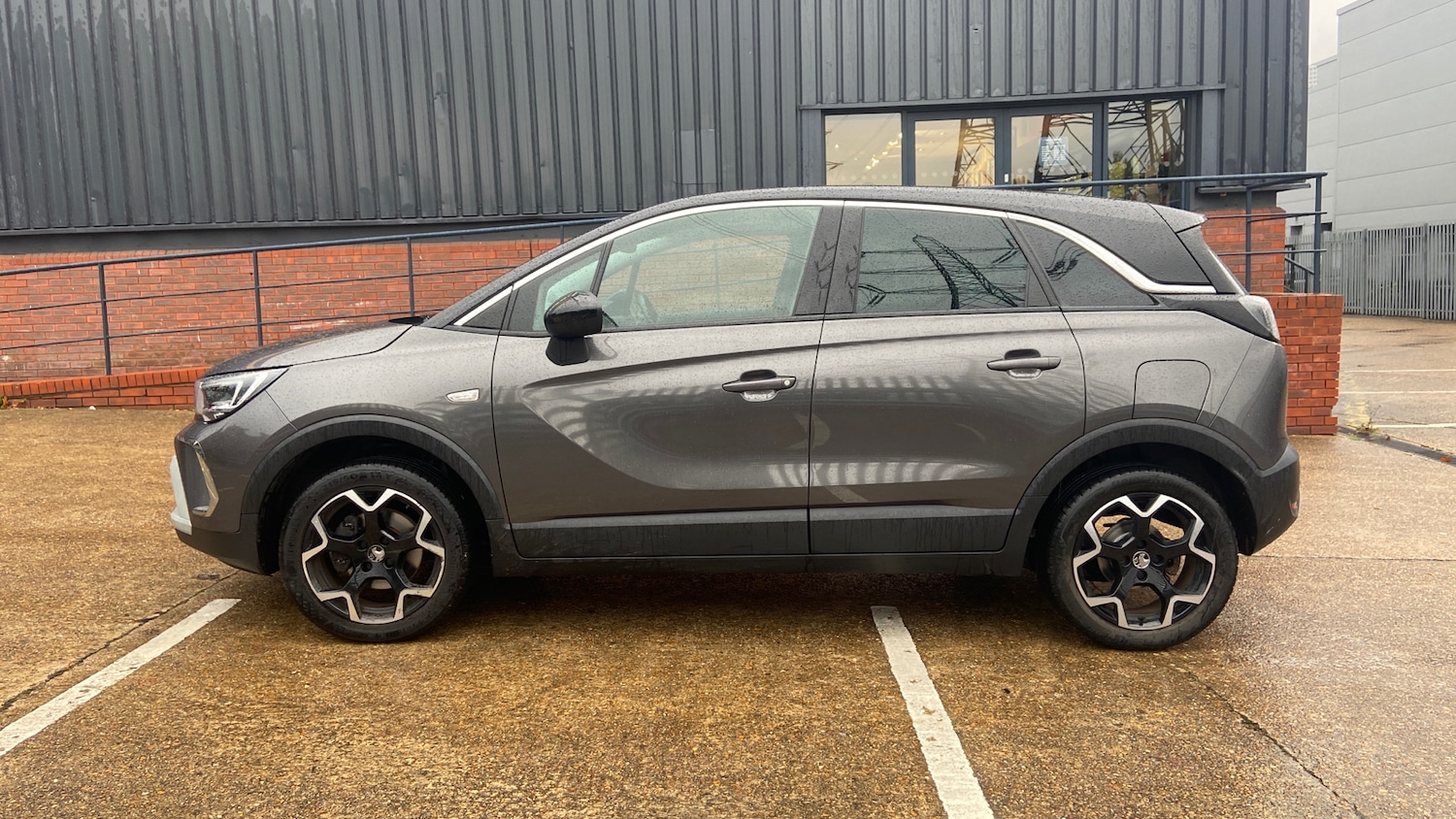 Used Vauxhall Crossland 2022 for sale - 76241055: Photo 6