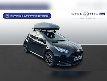 Used Toyota Yaris 2022 for sale - 76953768: Photo