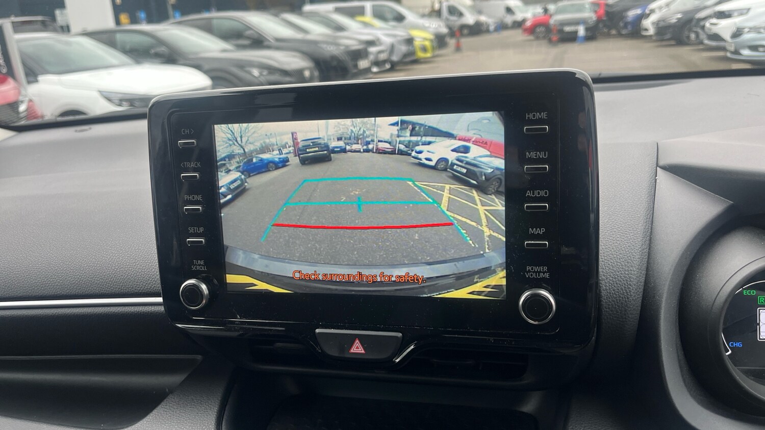 Used Toyota Yaris 2022 for sale - 76953768: Photo 30