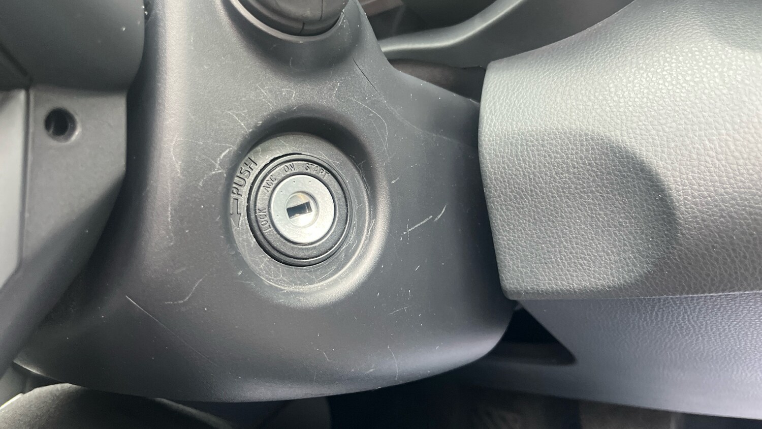 Used Toyota Yaris 2022 for sale - 76953768: Photo 39