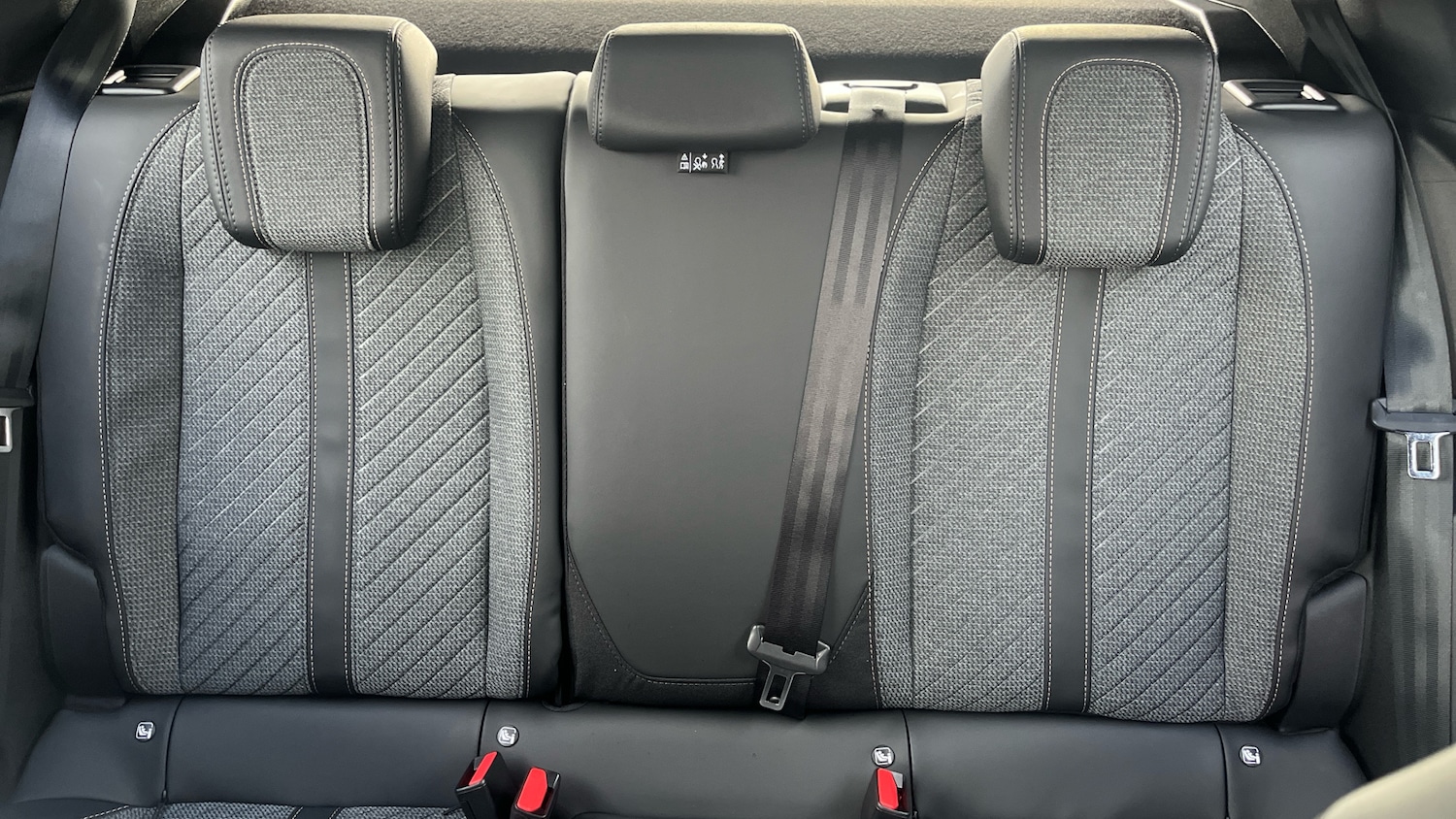 Used Peugeot 2008 2025 for sale - 76586433: Photo 25